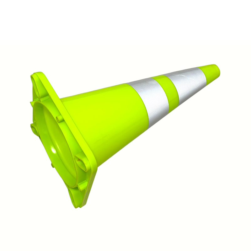 High-Elasticity PVC Traffic Safety Cone with Optional Weighted Rubber Base for All-Weather Road Control and Hazard Isolation