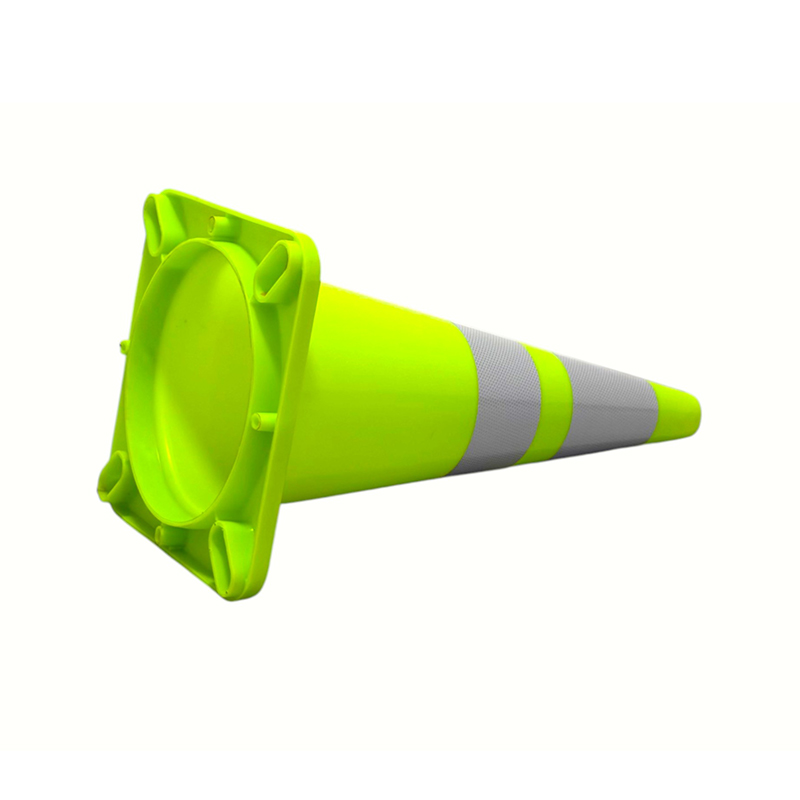 High-Elasticity PVC Traffic Safety Cone with Optional Weighted Rubber Base for All-Weather Road Control and Hazard Isolation