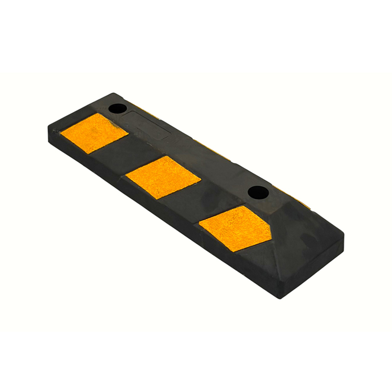 Verstärkte, kurze reflektierende Markierungsradanschläge aus Gummi
