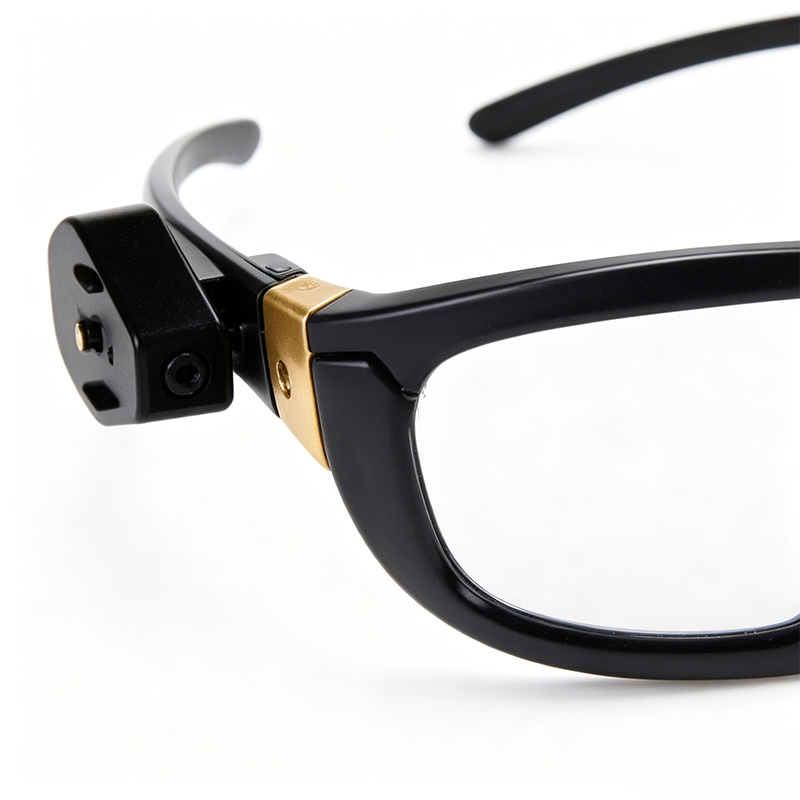 LED-beleuchtete Schutzbrille mit UV-Schutz