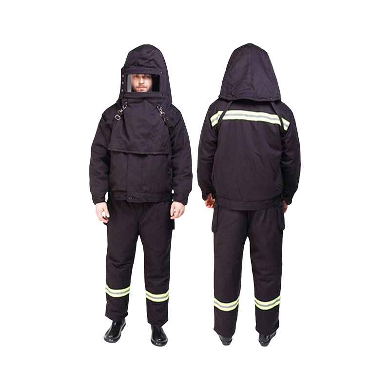 Flammhemmende, dampfbeständige Kleidung